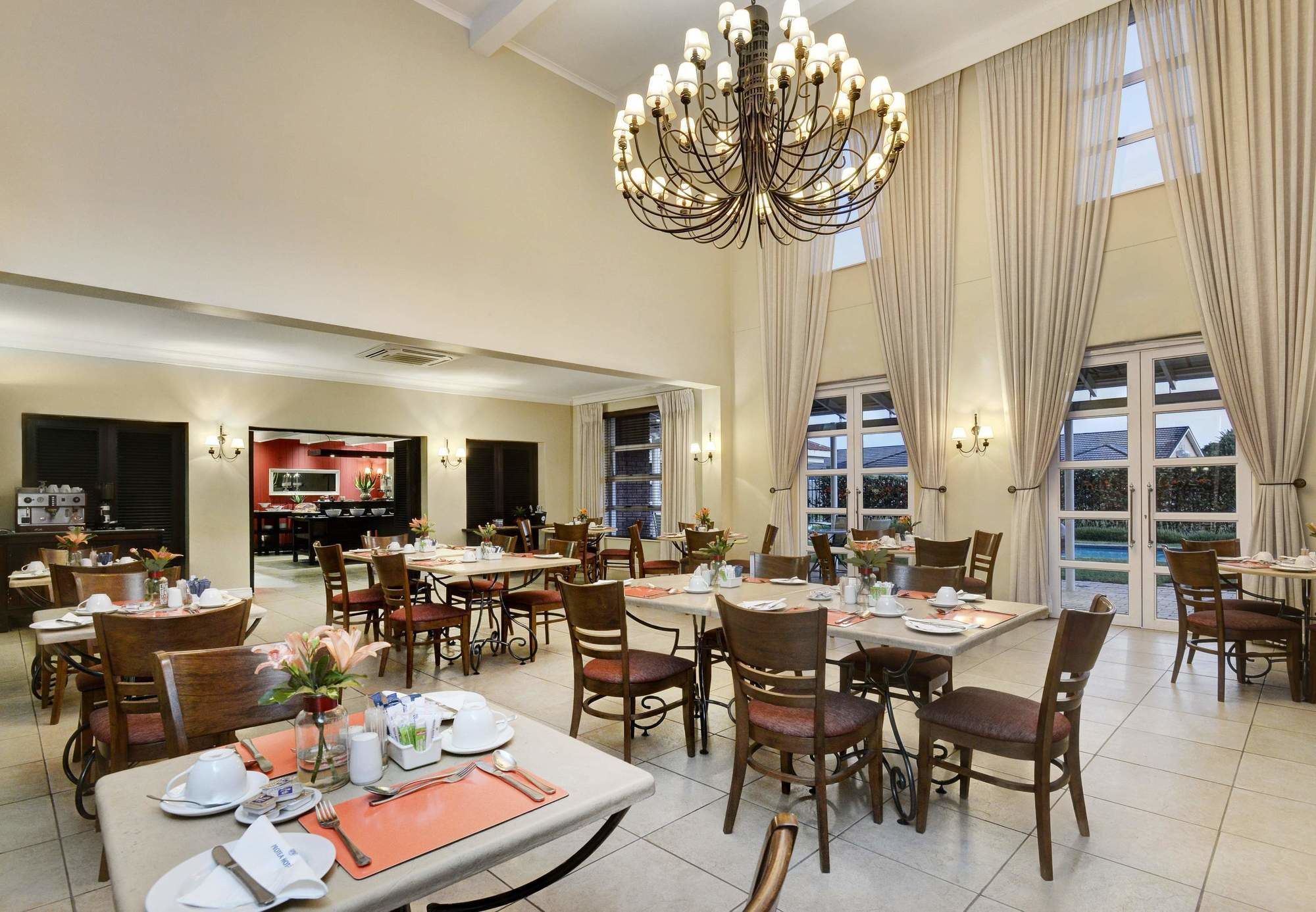 Protea Hotel By Marriott Mahikeng Mafikeng Exterior foto